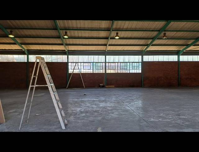 INDUSTRIAL PROPERTY TO RENT IN HENNOPSPARK